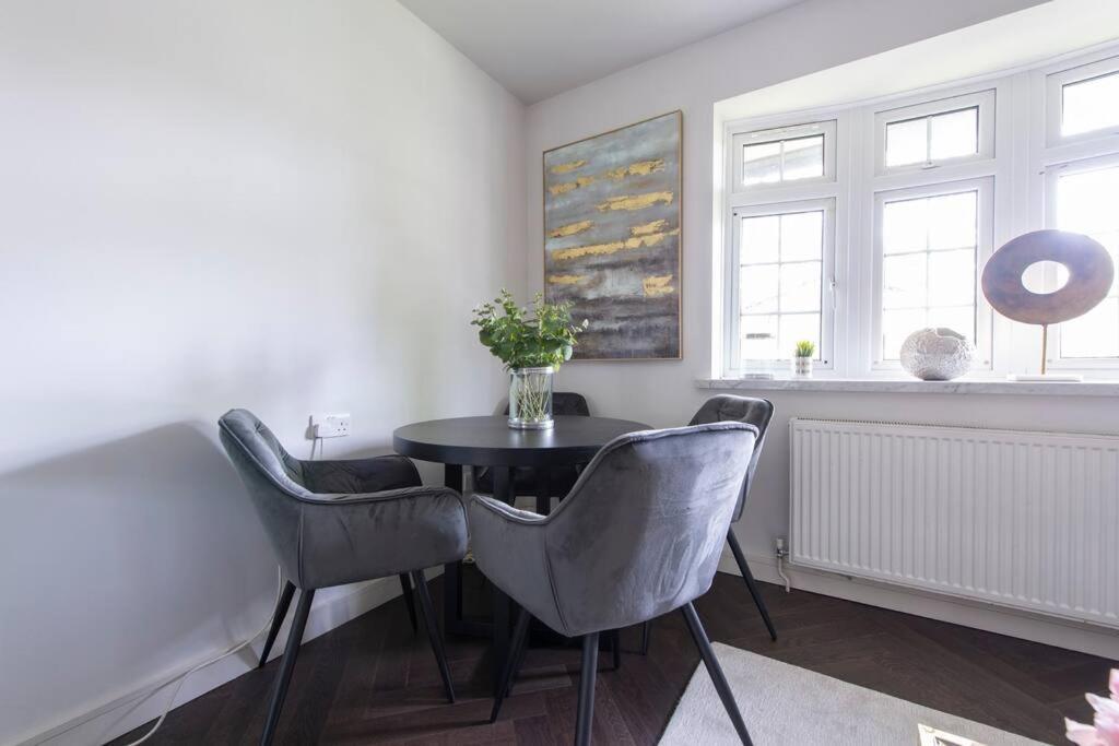 2 Bedroom Modern Urban Sanctuary 1Cc - Cherrydeal London Ngoại thất bức ảnh